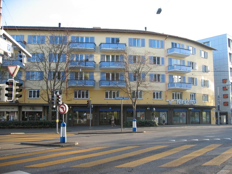 Aussenparkplatz zu Vermieten (1)