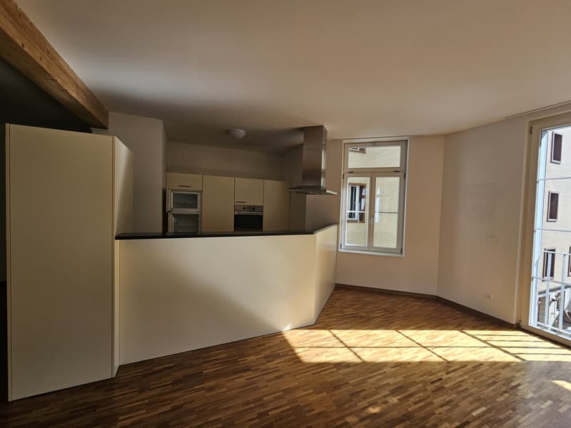 Helle 3.5 Zimmerwohnung am Klosterplatz mit viel Charme (4)
