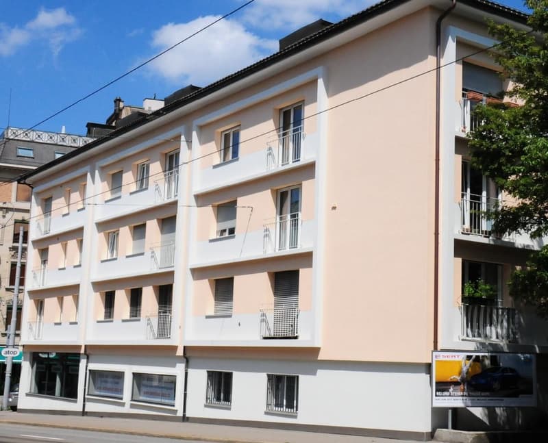 Schöne 2- Zimmerwohnung nahe Römerhof zu vermieten (1)
