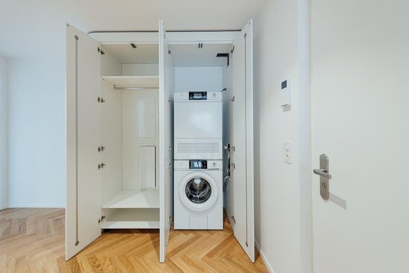 LedermannImmobilien-Seefeldstrasse_313-1._Etage_Links-169-5949.jpg