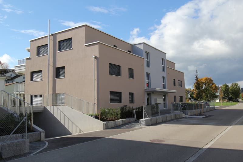 Moderne Wohnung mit Aussicht ins Grüne (1)