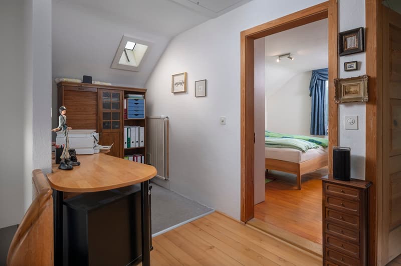 Charmantes Einfamilienhaus mit grossem Garten! (7)