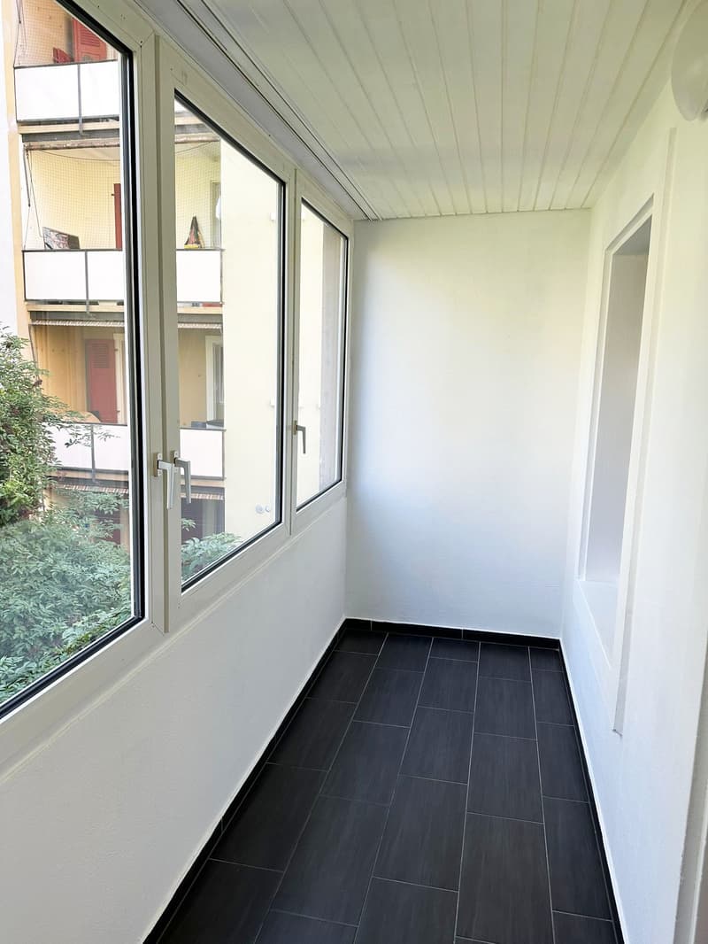 Charmante 2-Zimmerwohnung mit geschlossenem Balkon an der Schlossgasse 15, Basel (7)