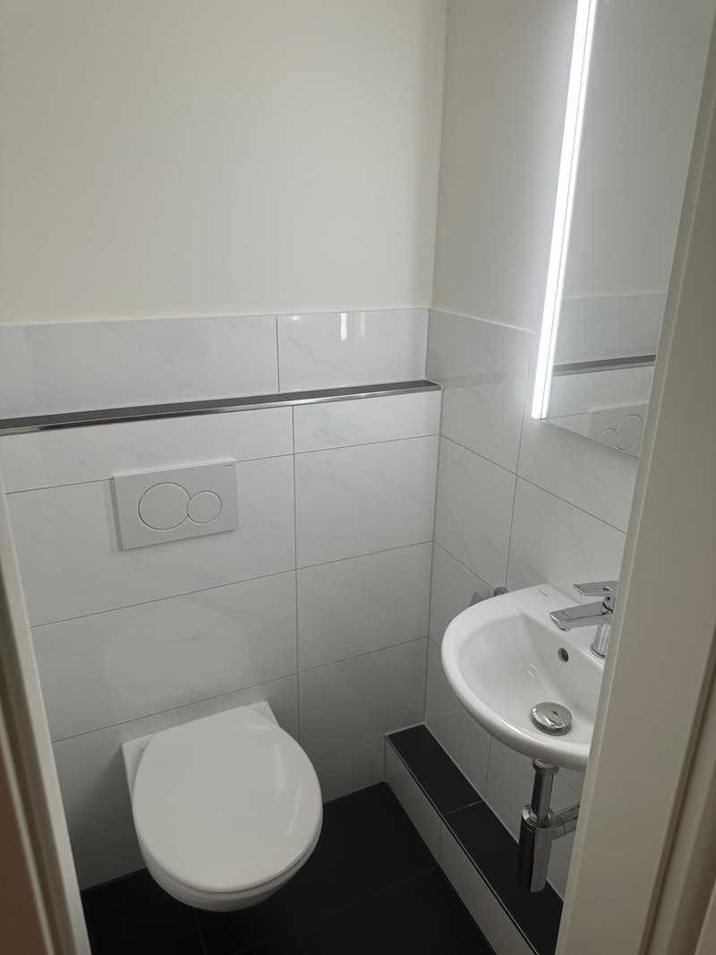 Neuwertiges Einzelzimmer in Biel! (4)