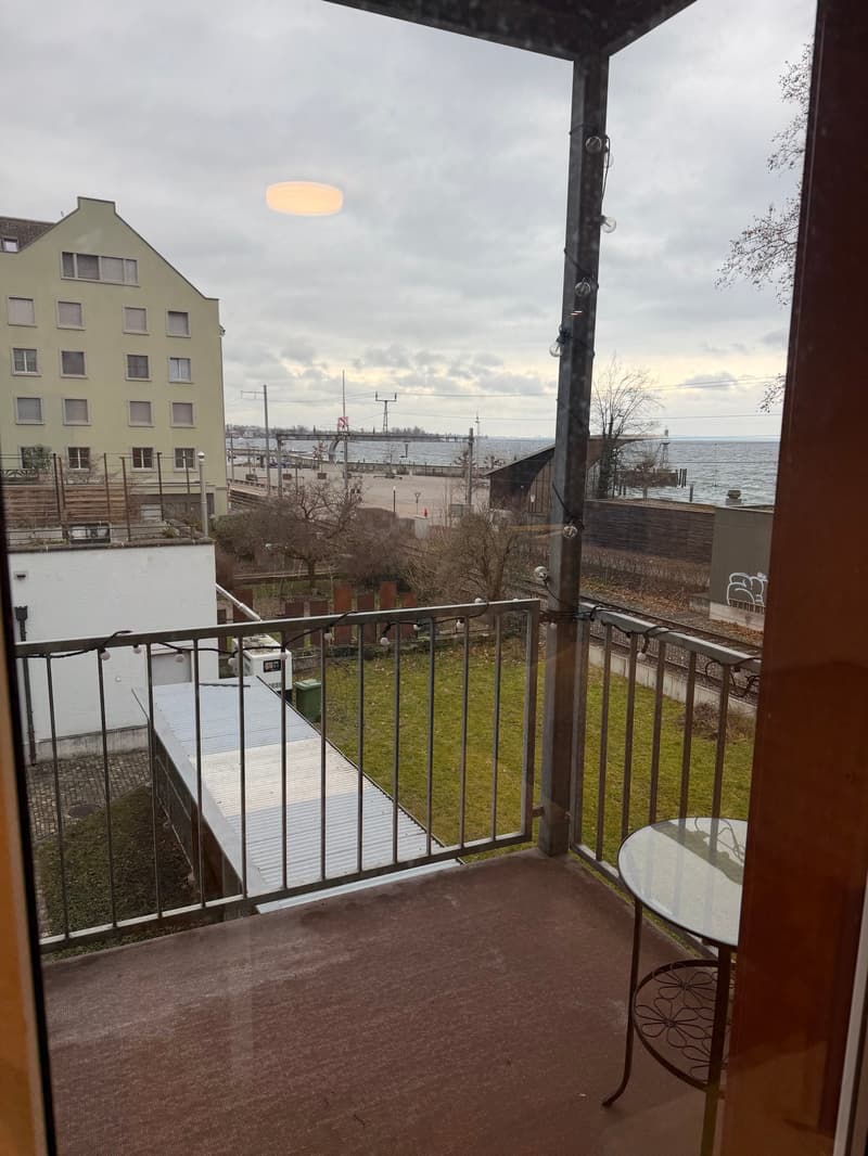 Charmante, möblierte 2-Zimmer-Wohnung mit Balkon in Rorschach (10)