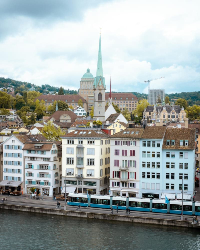 Neu renovierte, möblierte 3.5-Zimmer-Altbauwohnung mit Balkon in Zürich Wiedikon (9)
