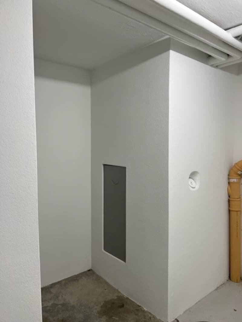 Hobby room near Wiedikon train station (3)