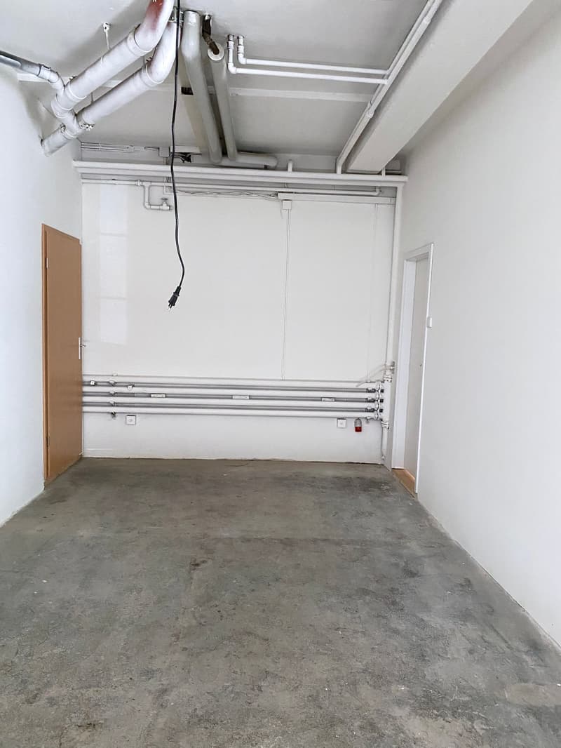 Gewerberaum mit separatem Eingang – ideal für Atelier oder Studio (12)