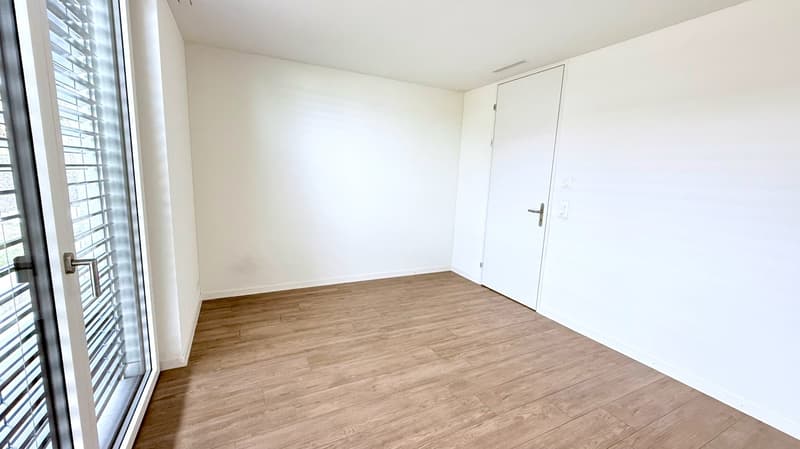 Geräumige 4.5-Zimmer-Wohnung im Erdgeschoss in Richterswil (11)
