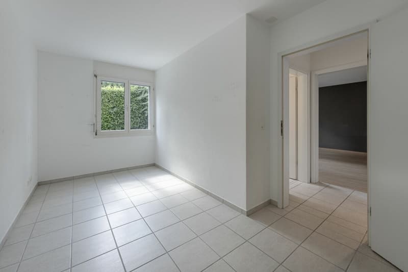 Grosszügige Gartenwohnung - nur wenige Schritte vom Bahnhof Oberrieden (6)