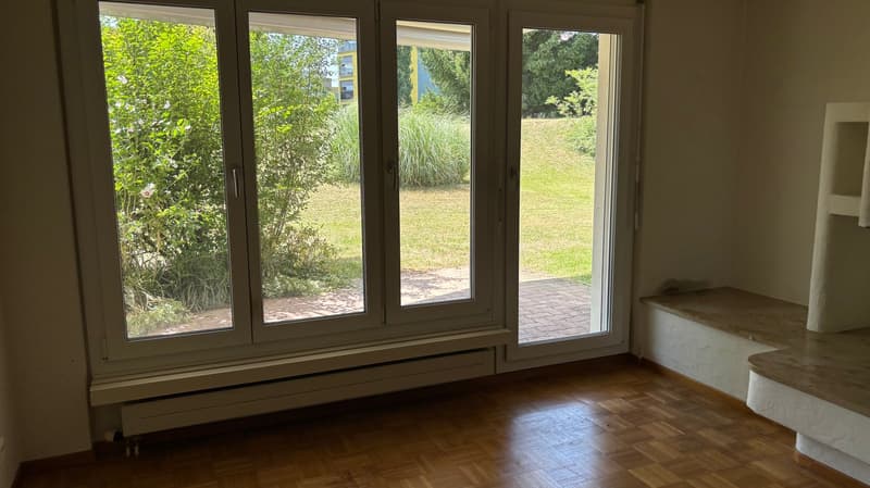 3 1/2 - Zimmer-Parterre-Wohnung mit grossem Gartensitzplatz (3)