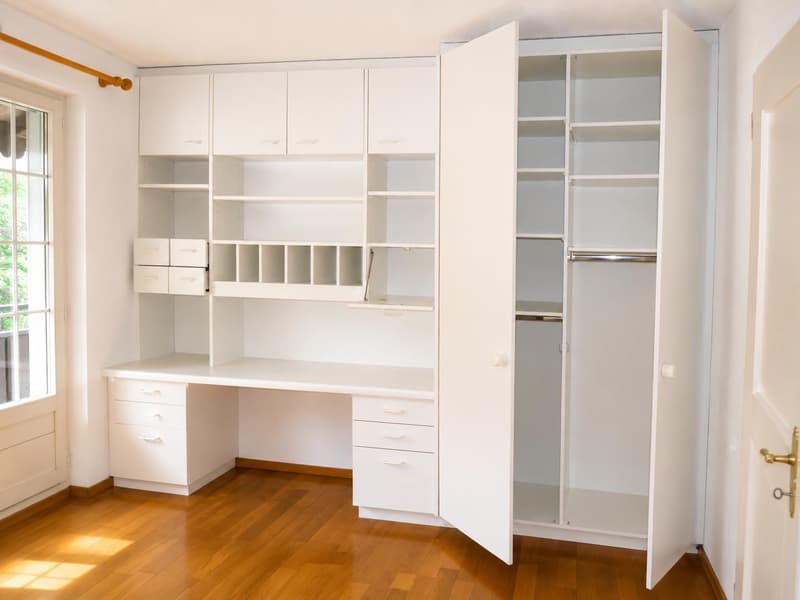 Traumhafte 6.5-Zimmerwohnung mit Cheminée und idyllischem Garten (8)
