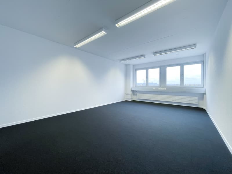 neu saniertes Einzelbüro (4)