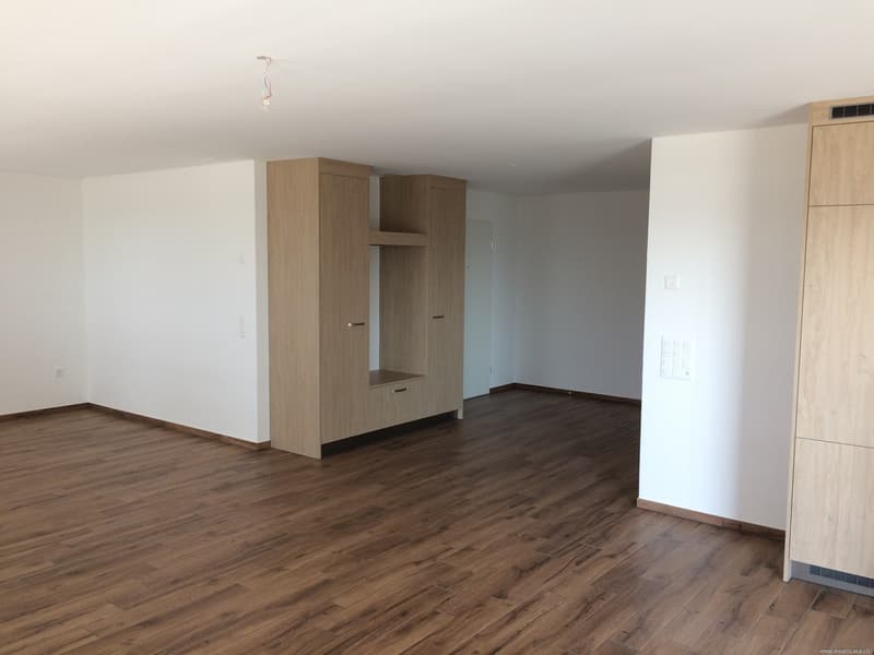 Garderobenschrank
