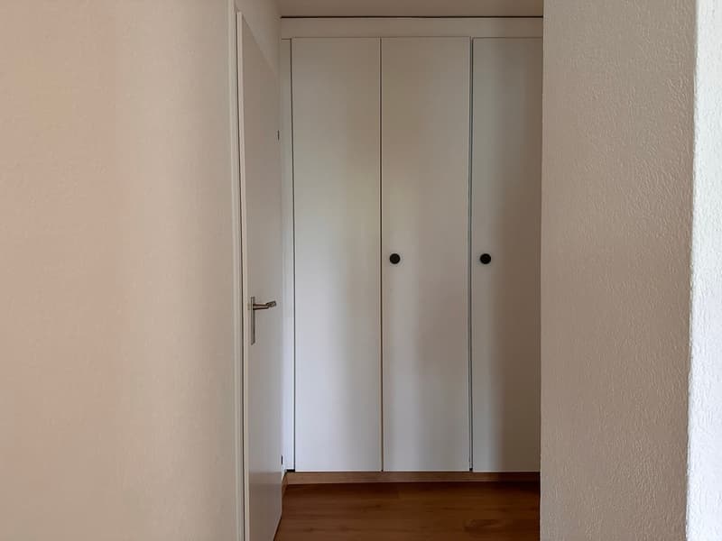 Helle 4-Zimmer-Wohnung mit Balkon in Männedorf – ab Juli 2026 verfügbar (6)