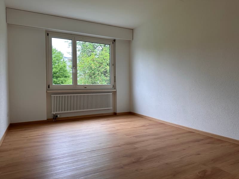 Helle 4-Zimmer-Wohnung mit Balkon in Männedorf – ab Juli 2026 verfügbar (10)