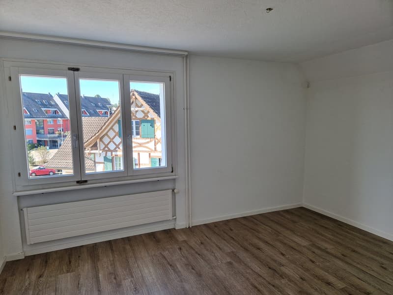 4-Zimmerwohnung an zentraler Lage mit schöner Weitsicht (15)