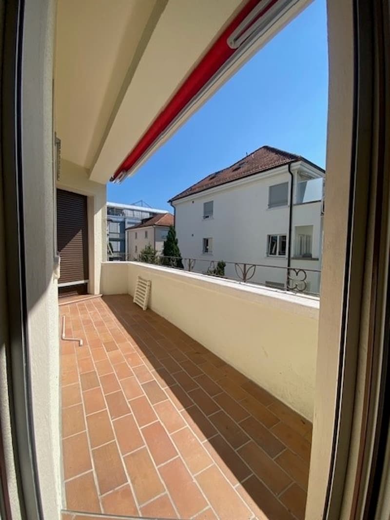 Gemütliche 2-Zimmer-Wohnung mit Balkon in Zürich-Albisrieden (10)