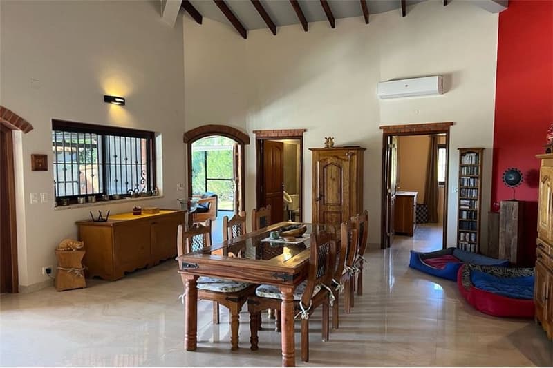 A small paradise! Swiss house in Paraguay (11)