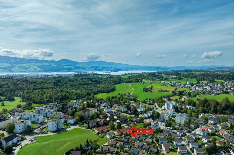 Zuoberst und ohne Durchgangsverkehr (2)