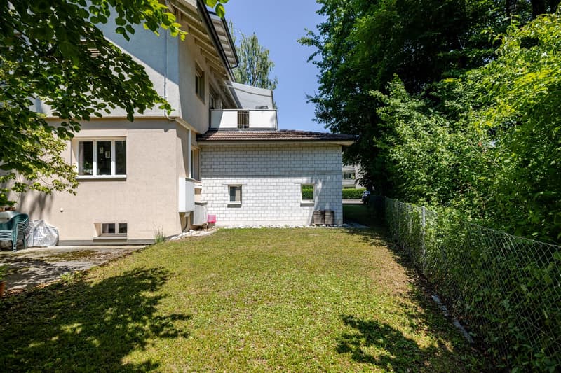 4.5-Zimmer-Wohnung mit Balkon und Garten (9)