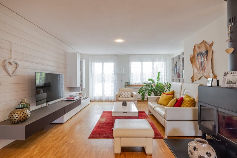 4.5-Zimmer-Wohnung mit Balkon und Garten (3)