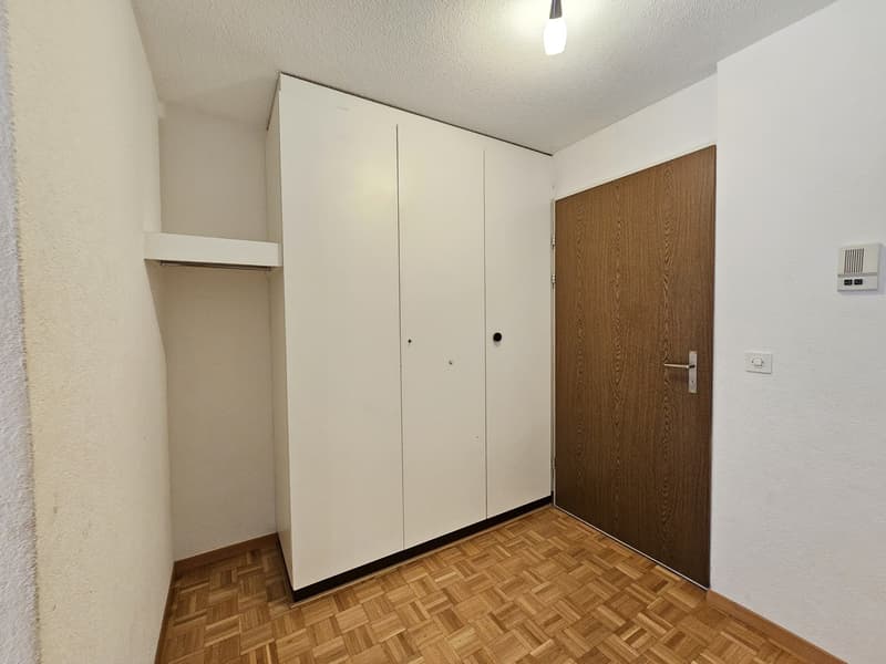 Practical apartment for singles or couples! (9)