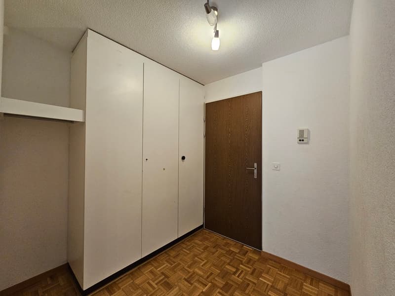 Practical apartment for singles or couples! (10)