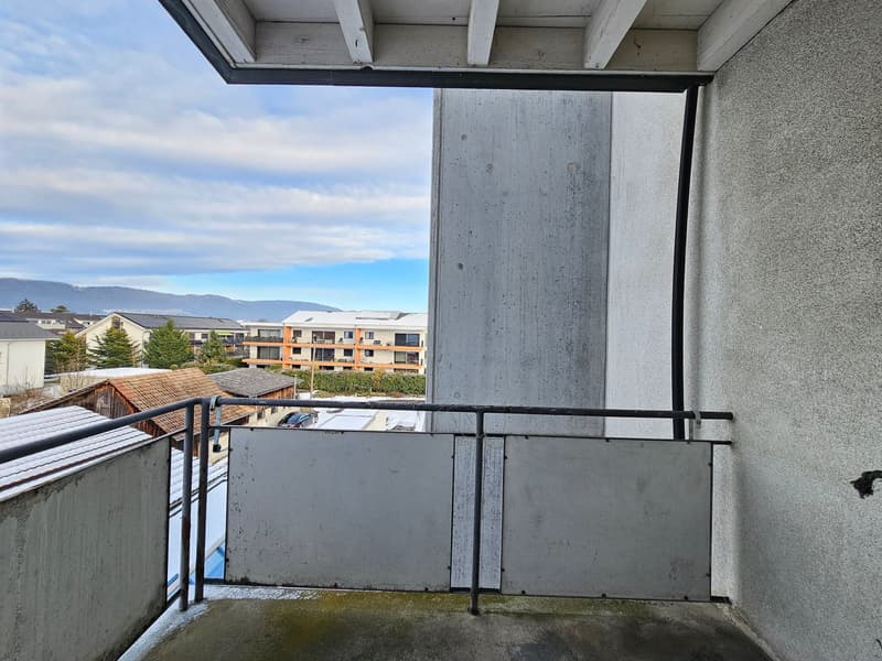 Appartement 3.5 pièces avec vue sur les montagnes à Courrendlin (8)