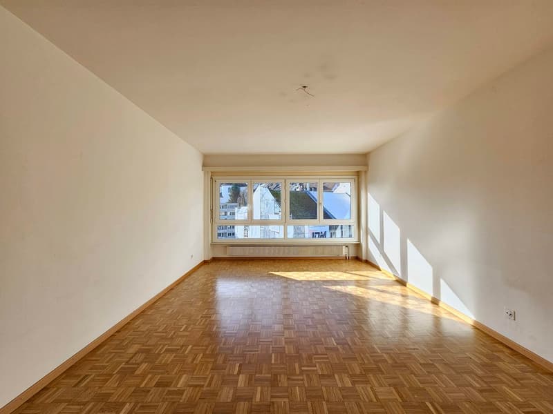 empty room, wooden floor, white walls, large window