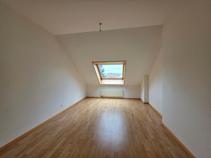 Helle und liebvolle 3.5-Zimmer-Wohnung an zentraler Lage (5)