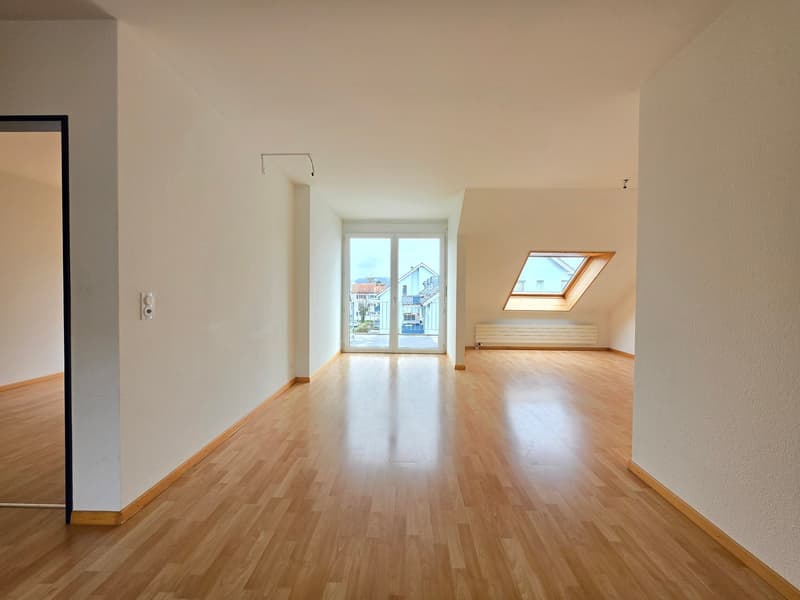 Helle und liebvolle 3.5-Zimmer-Wohnung an zentraler Lage (4)