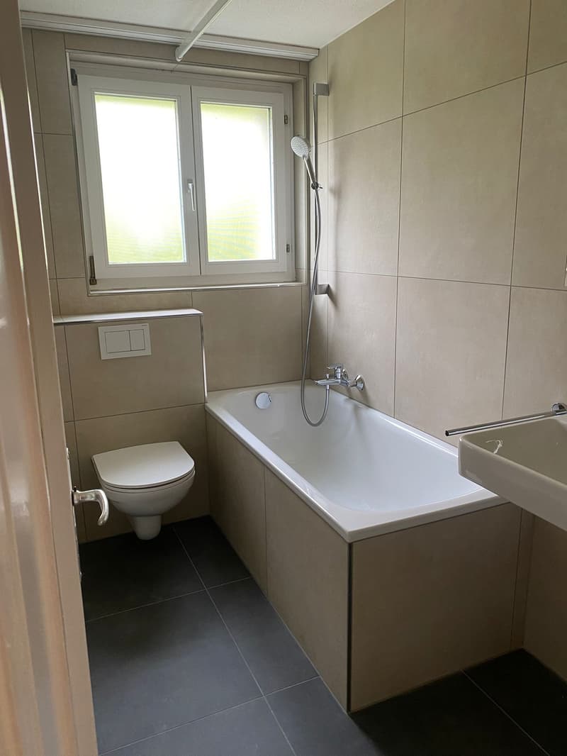 Renovierte 3.5-Zimmer-Wohnung mit Balkon in Herisau (10)