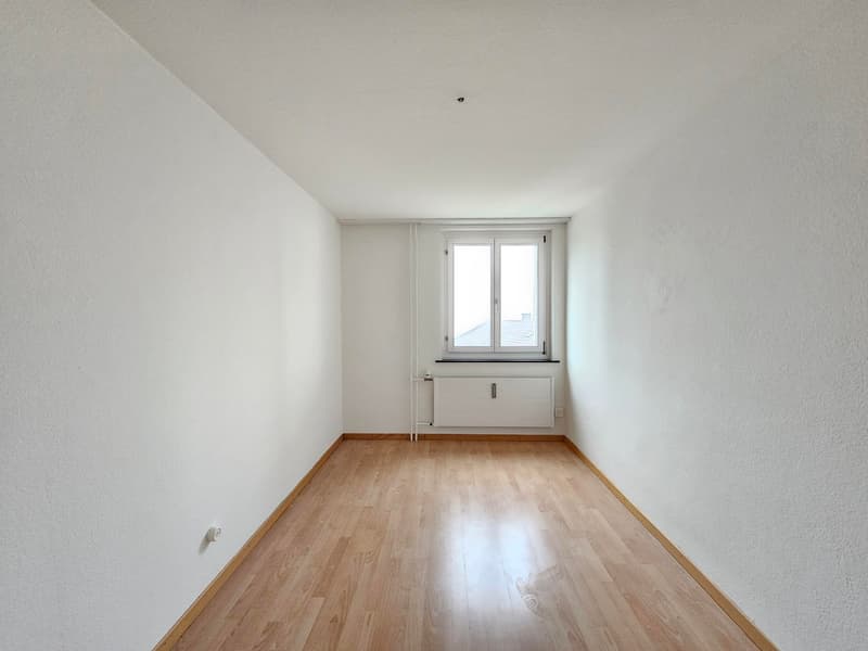 Renovierte 3.5-Zimmer-Wohnung mit Balkon in Herisau (13)