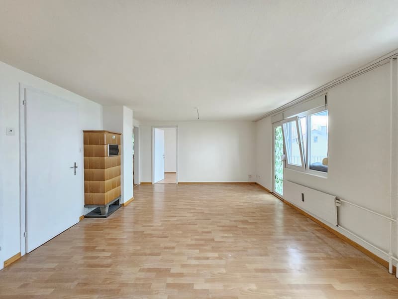 Renovierte 3.5-Zimmer-Wohnung mit Balkon in Herisau (5)