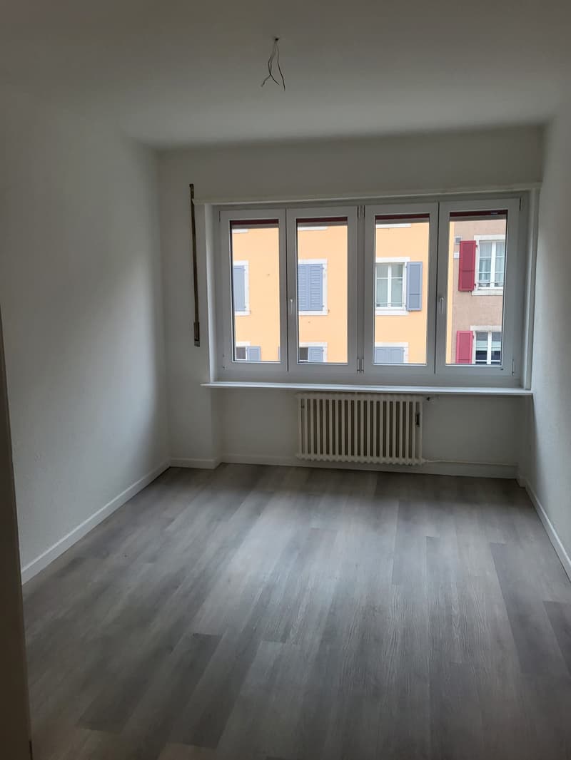 Appartement 4.5 pièces rénové à Saint-Imier (6)