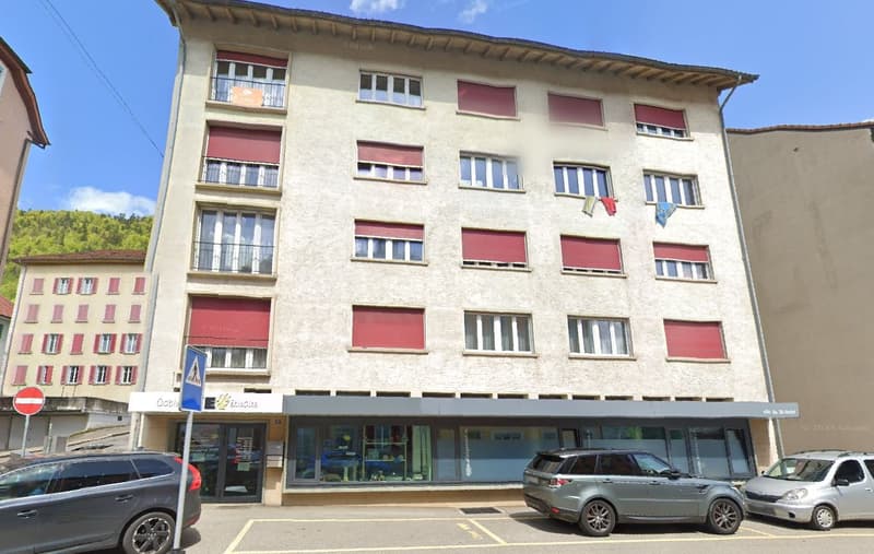 Appartement 4.5 pièces rénové à Saint-Imier (1)