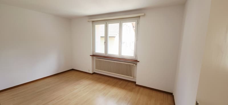 Appartement 3 pièces lumineux à louer à Péry - entièrement rénové (10)