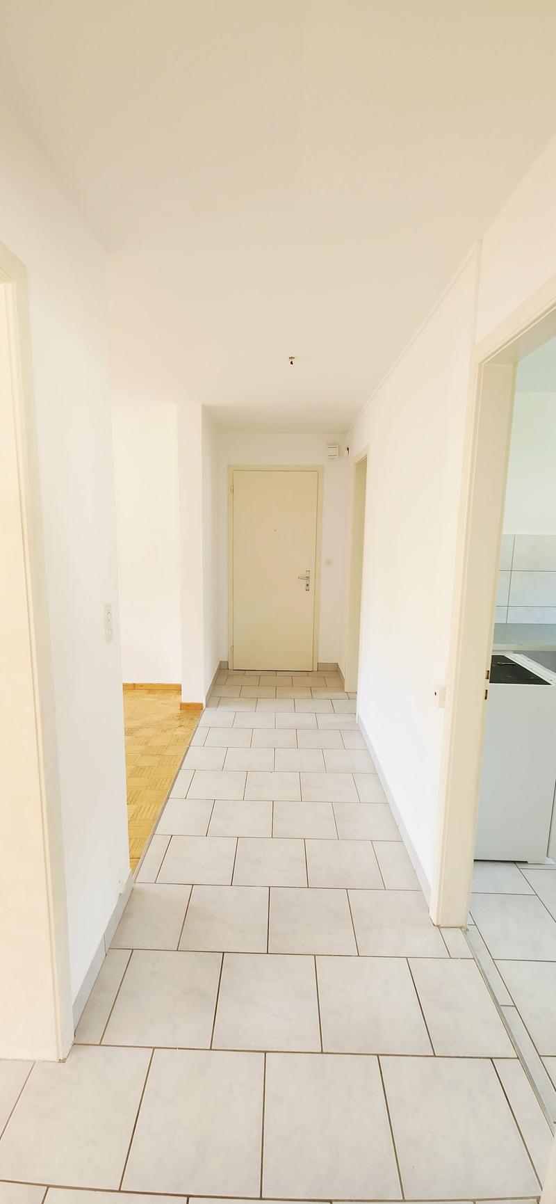 Appartement 3 pièces lumineux à louer à Péry - entièrement rénové (4)