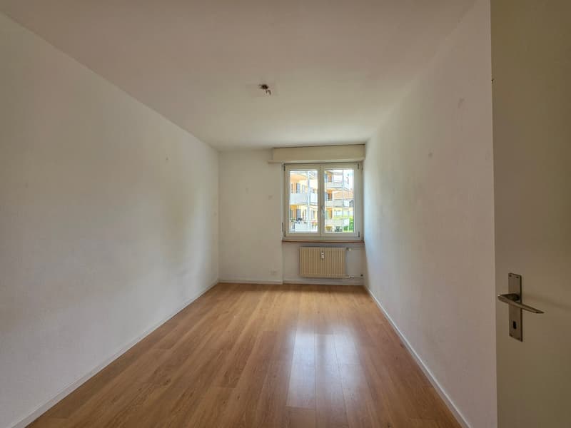 Charmante 4.5-Zimmer-Wohnung in Büren an der Aare mit Balkon und Aussicht.! (13)