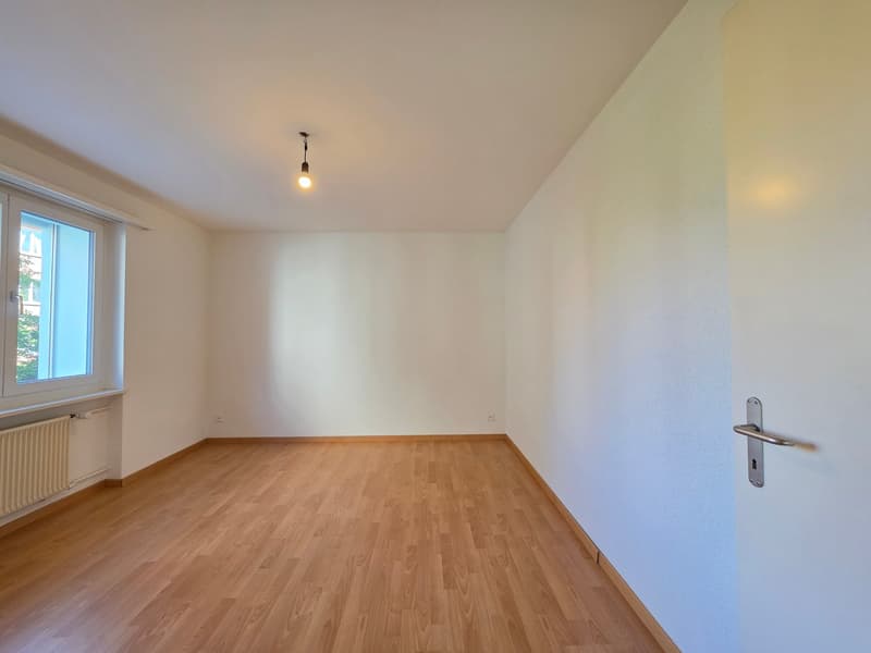 Moderne 3.5 ZWG an zentraler Wohnlage zu vermieten (8)