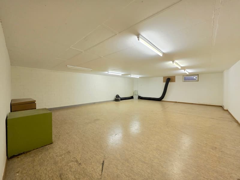 Hobbyraum / Bastelraum zur Miete in Biel – 65 m² im Untergeschoss (2)