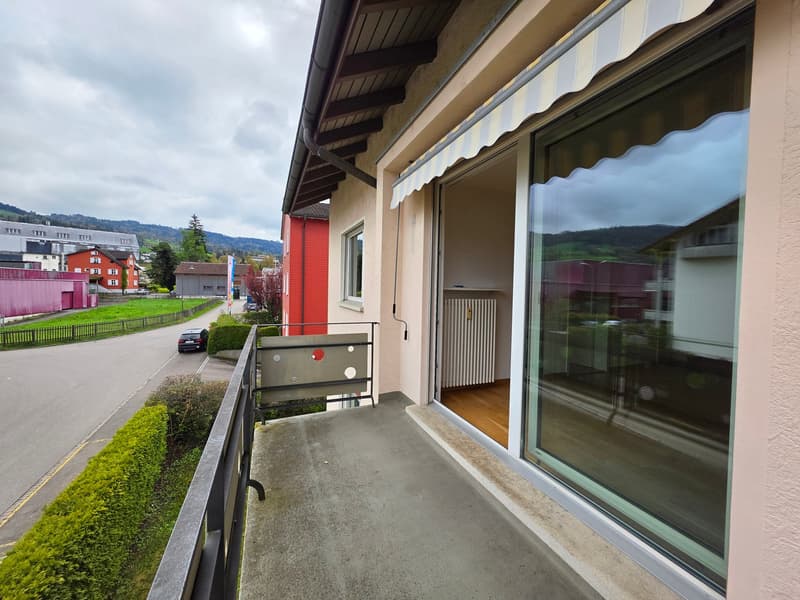 Helle 3-Zimmer-Wohnung mit Balkon in Rorschach – ab sofort verfügbar (12)