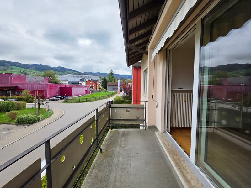 Helle 3-Zimmer-Wohnung mit Balkon in Rorschach – ab sofort verfügbar (11)