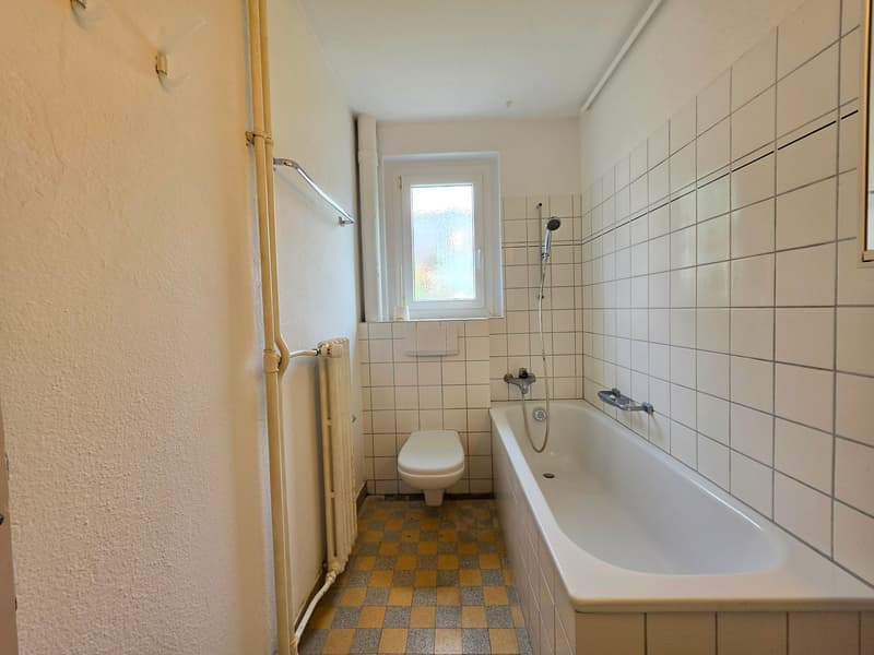 Befristet: charmante 2-Zimmerwohnung, perfekt für Singles oder Paare. (4)