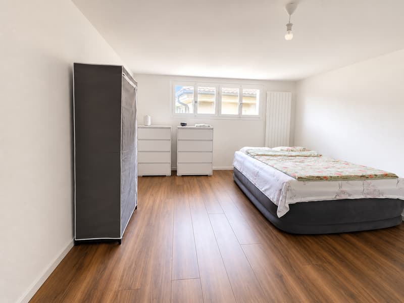 Charmante 2.5-Zimmer-Wohnung in Uznach (3)