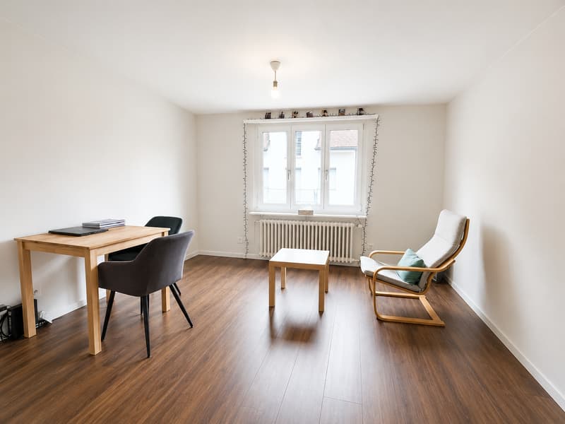 Charmante 2.5-Zimmer-Wohnung in Uznach (6)