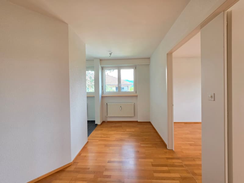 Charmante 4.5-Zimmer-Wohnung in Büren an der Aare mit Balkon und Aussicht! (11)