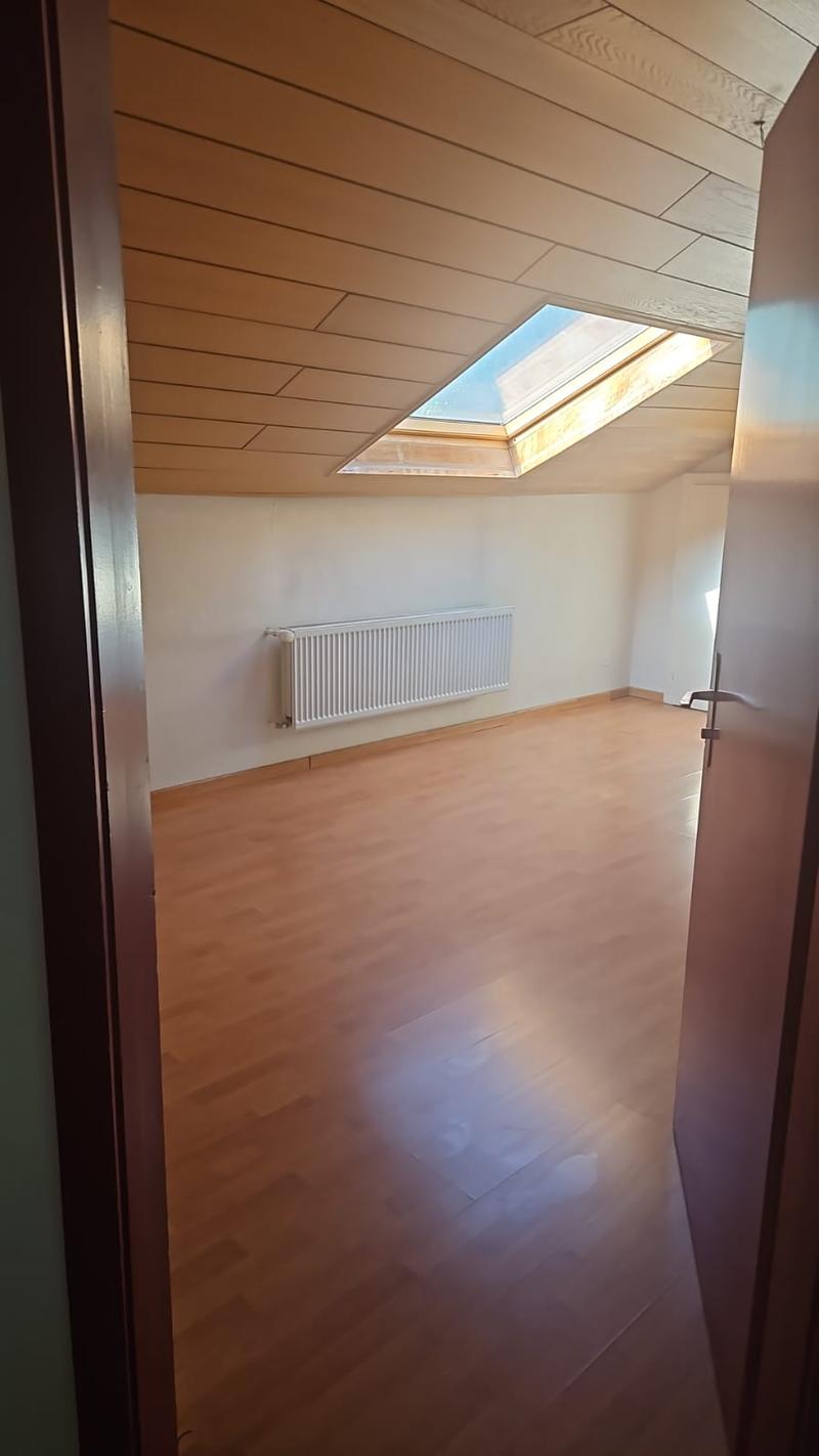 Charmant appartement de 2.5 pièces à Péry-La Heutte (2)