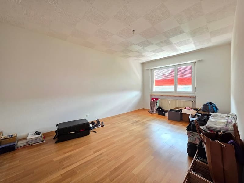 Helle 4-Zimmer-Wohnung in ruhiger Lage von Frenkendorf (8)